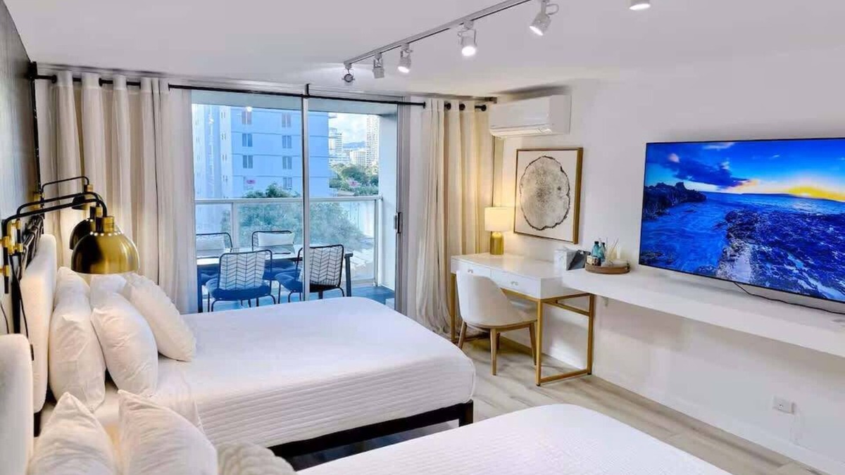 Waikiki Cottage | @ Marbella Lane- Trendy Waikiki Oasis Near Beach
