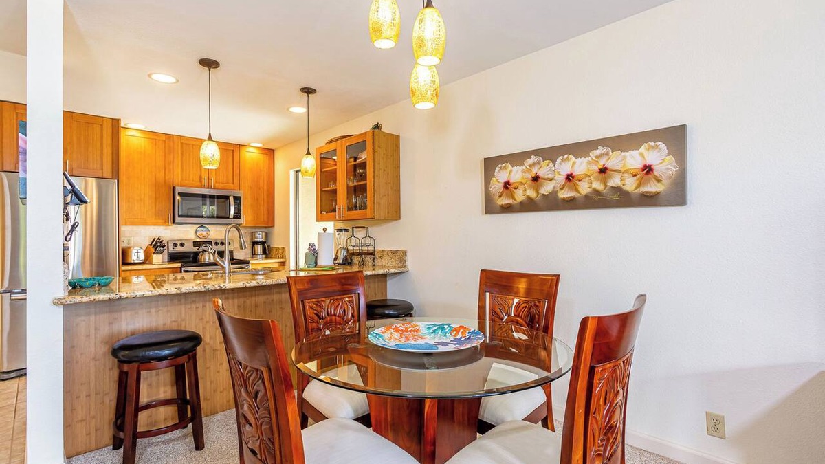 Kihei Condo | Maui Kamaole H-109 Full A/C Front Row Oceanview, Steps from Kamaole III Beach