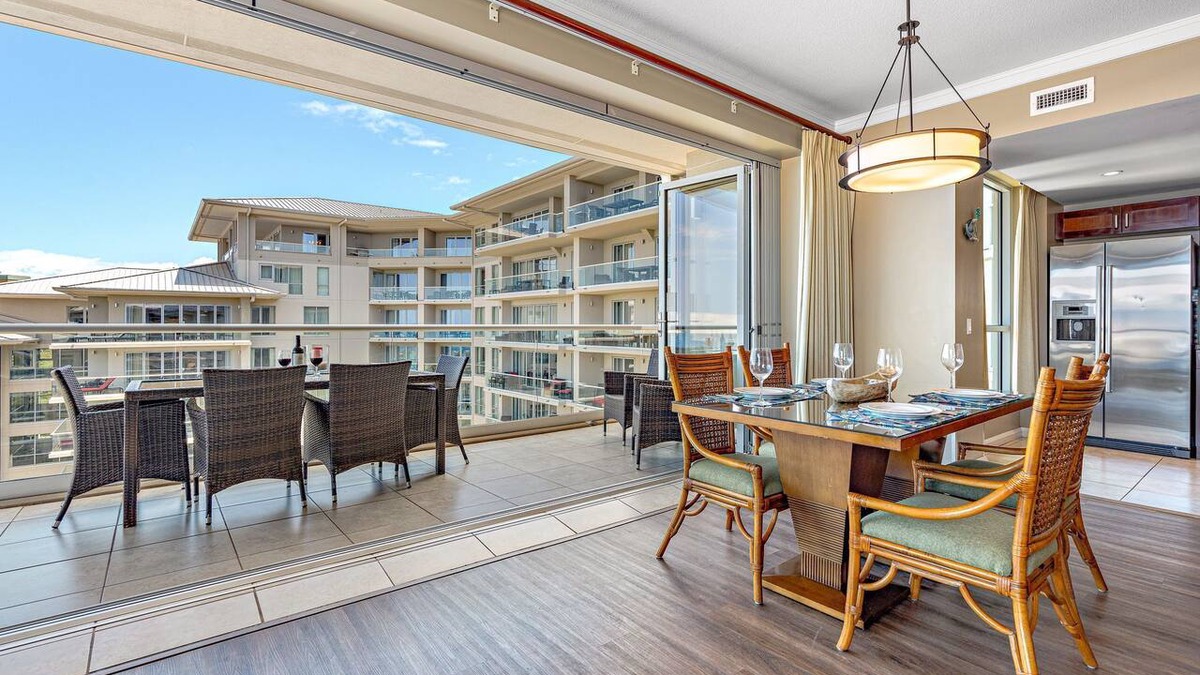 Honokowai Condo | Maui Resort Rentals: Honua Kai Konea 813 - Top Floor Deluxe 2BR, Expansive Corner Floor Plan, Stunning Ocean Views!