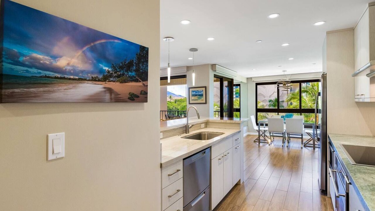Kaanapali Condo | Maui Resort Rentals: Kaanapali Ali'i 362 - Elegantly Remodeled 6th Floor 2BR w/Ocean AND Mountain Views!