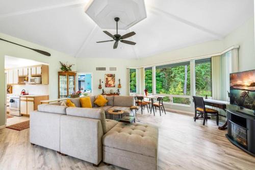 Keauhou House | Mauna Loa Village Resort 2 King Suites w/Private Lanais. Shared Pool & Pickleball