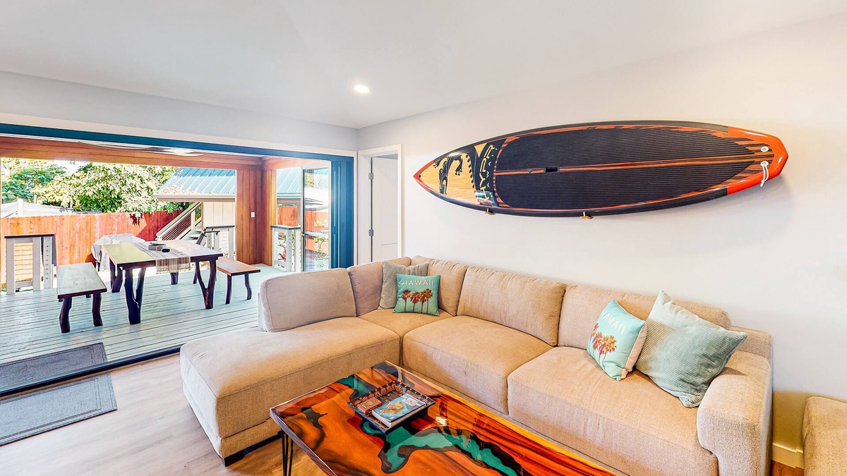 Keauhou House | Modern bungalow with lanai, grill & outdoor shower - steps to Keauhou Bay