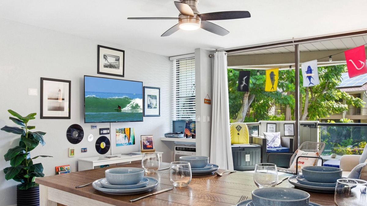 Historic Kailua Village Condo | Modern Kona Retreat Walk to Ocean & Town