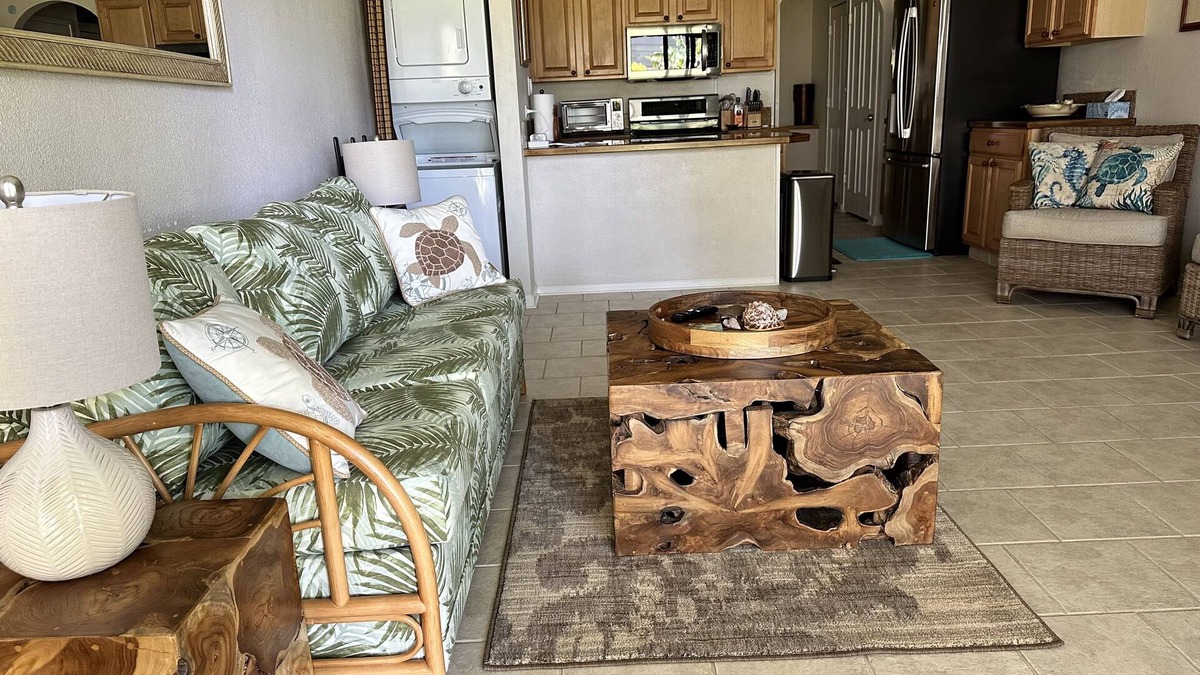 Ualapue Condo | Molokai Condo 2 Bedroom/1.5 Bath Sleeps 6