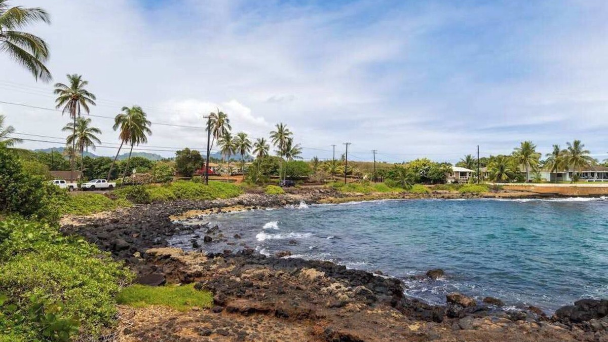 Poipu Condo | *NEW* 180-Degree Pacific Views from Your Poipu Lanai