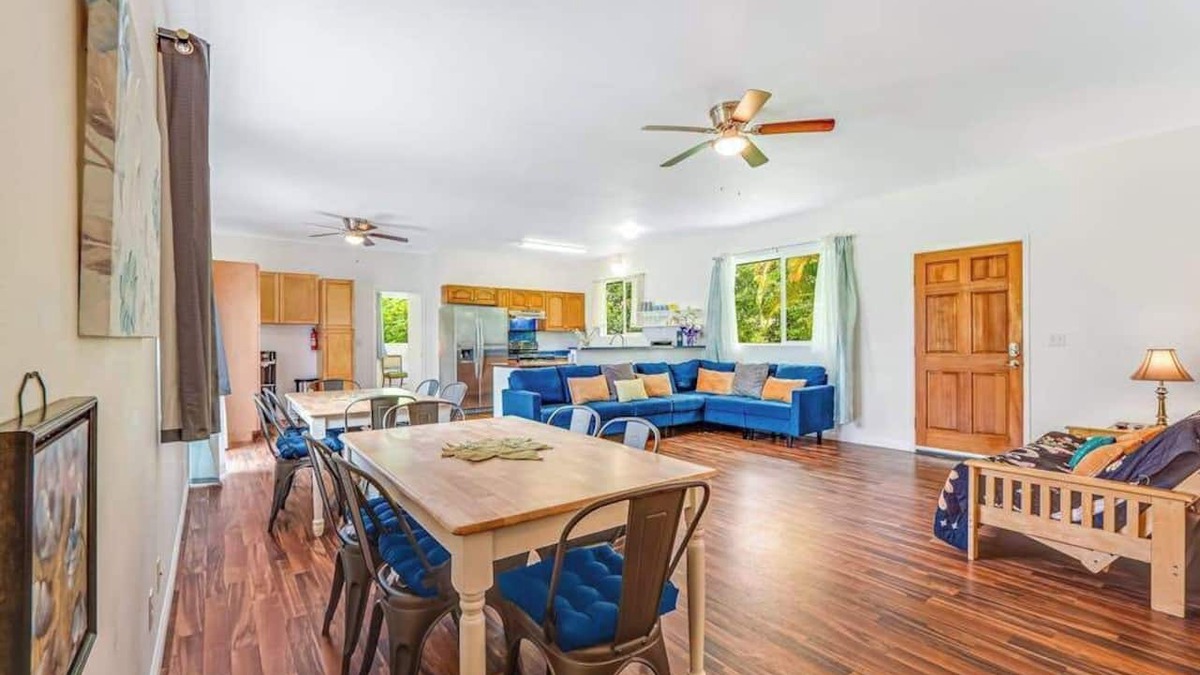 Keaau House | *NEW* A Big Island Home for Fourteen Near the Puna Coast