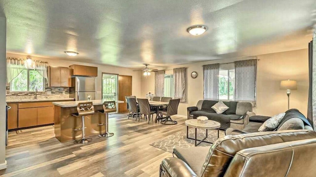 Papaikou House | NEW Fall $ale Hamakua Coast Home for Waterfall Days and Family Dinners