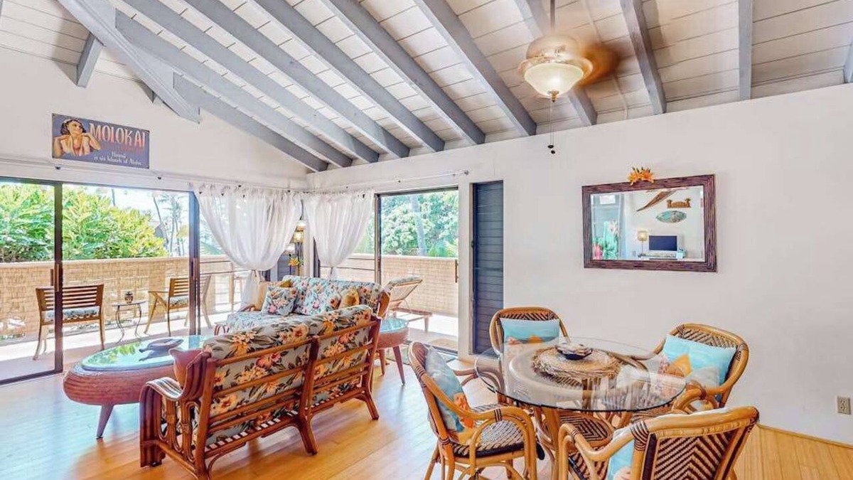 Maunaloa Condo | *NEW* Fall Special Molokai Beach Escape with Wraparound Lanai and Pool