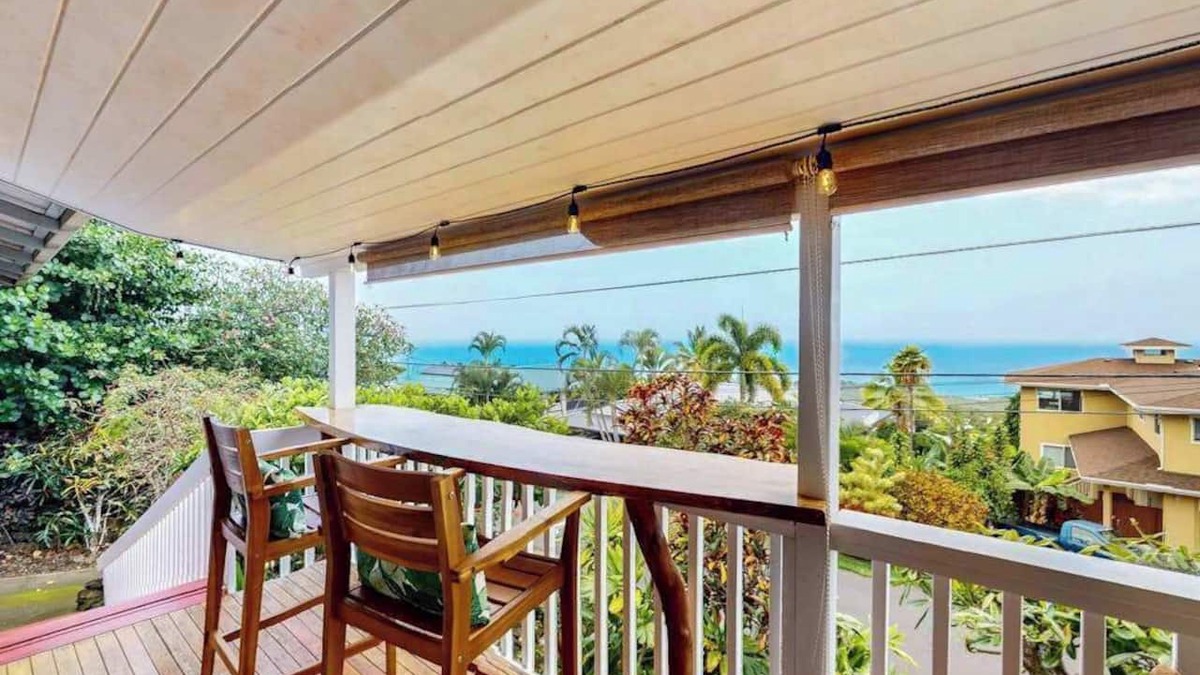 Kailua-Kona House | NEW Kona Family Home and Ohana with Bay Sunsets