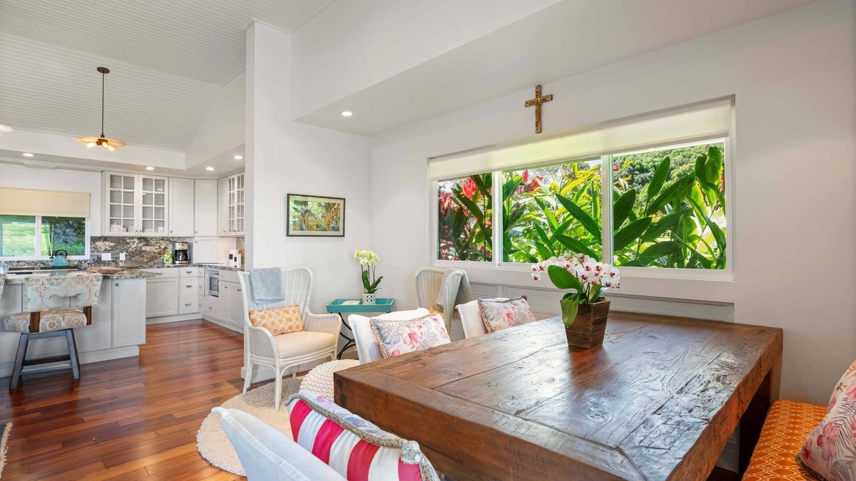 Kahana Cottage | New Listing: Alaeloa #17 - Luxury Oceanfront Getaway! 3bd/2ba