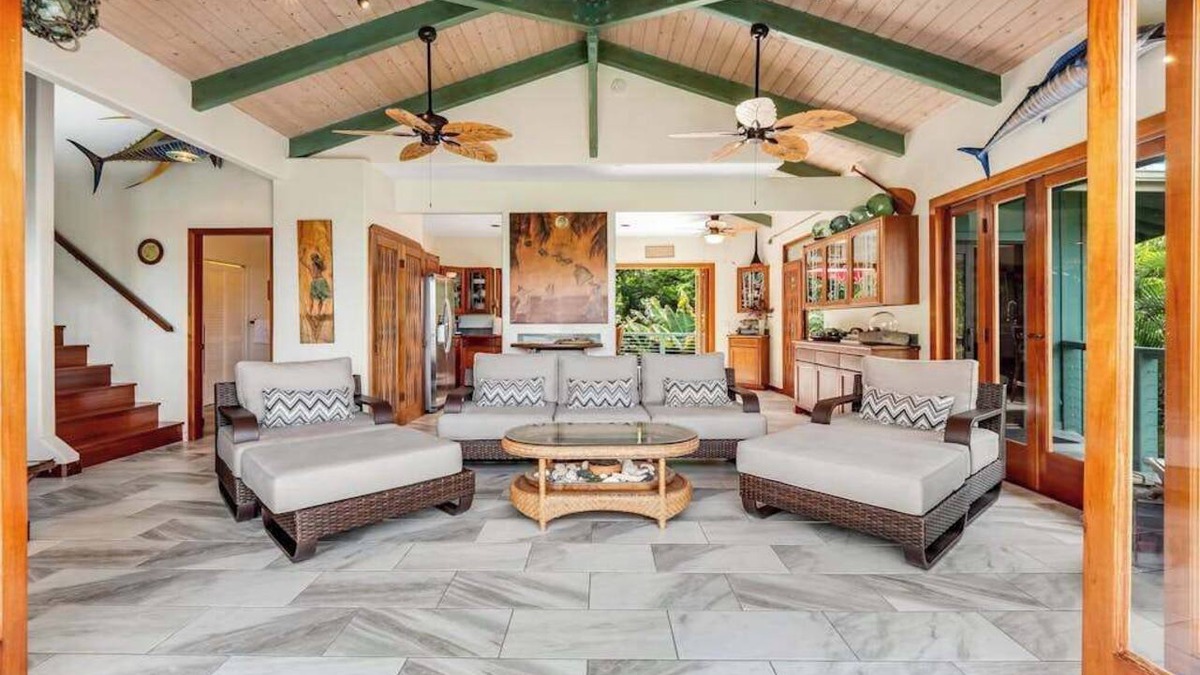 Honaunau-Napoopoo House | New Oceanfront Captain Cook Home Near Kealakekua Bay