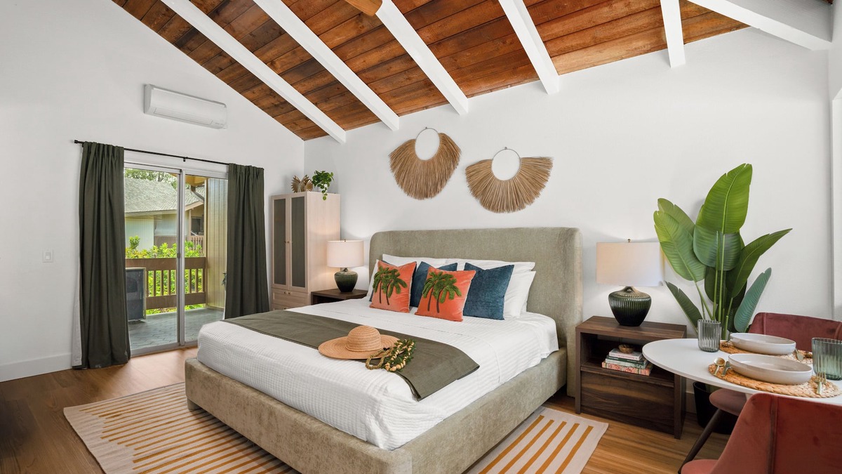 Princeville Condo | NEW Palm Dreams Luxe Retreat w/AC. Close to Best Beaches, Trails & Eats
