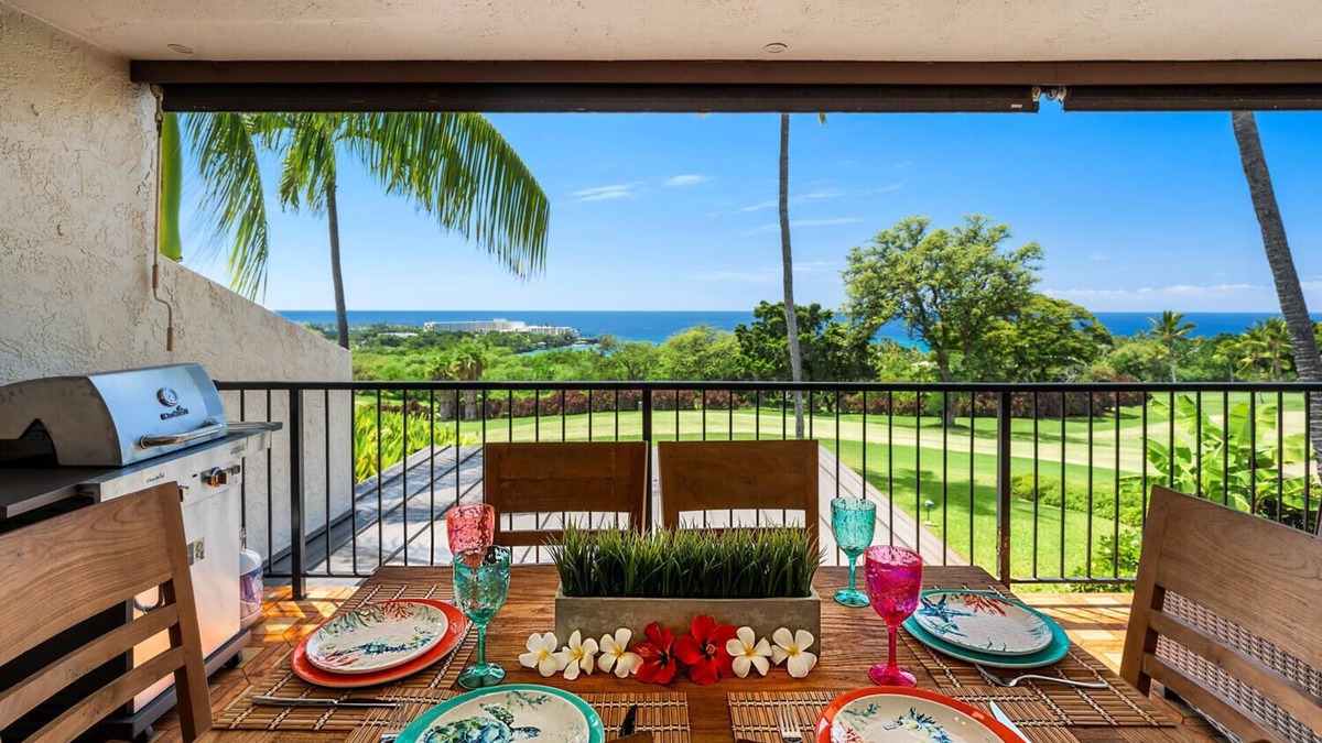 Keauhou Condo | Newer Furnished 3 Bed/2 Bath Condo with Ocean Views