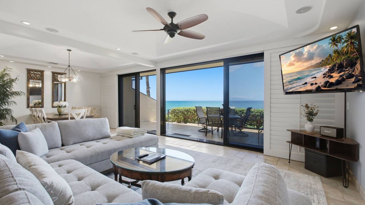 Wailea Resort | Newly Remodeled/Refurnished Oceanfront Makena Surf Condo - Ground Floor