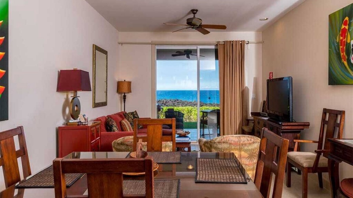 Waikoloa Condo | Ocean’s Edge! Lanai, Kitchen, WiFi, Flat Screen, A/C+Laundry–Hali`i Kai Waikoloa 13B