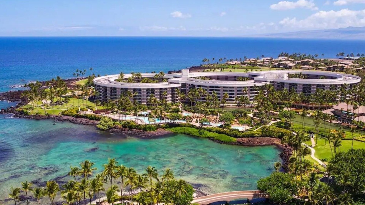 Waikoloa Resort | Ocean Tower Waikoloa Village by Hilton - 2 Bedroom Penthouse (sleeps 8)