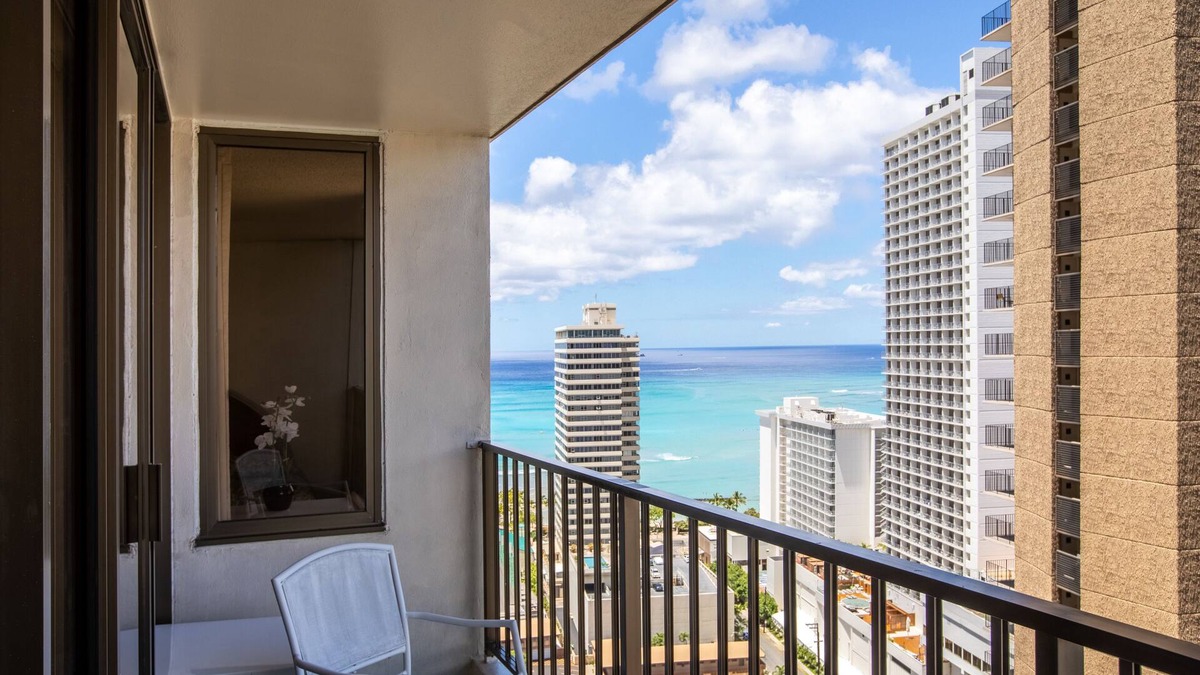 Waikiki Condo | Ocean View Condo | Aston Waikiki Banyan 1BPO3 – Pool & Hot Tub