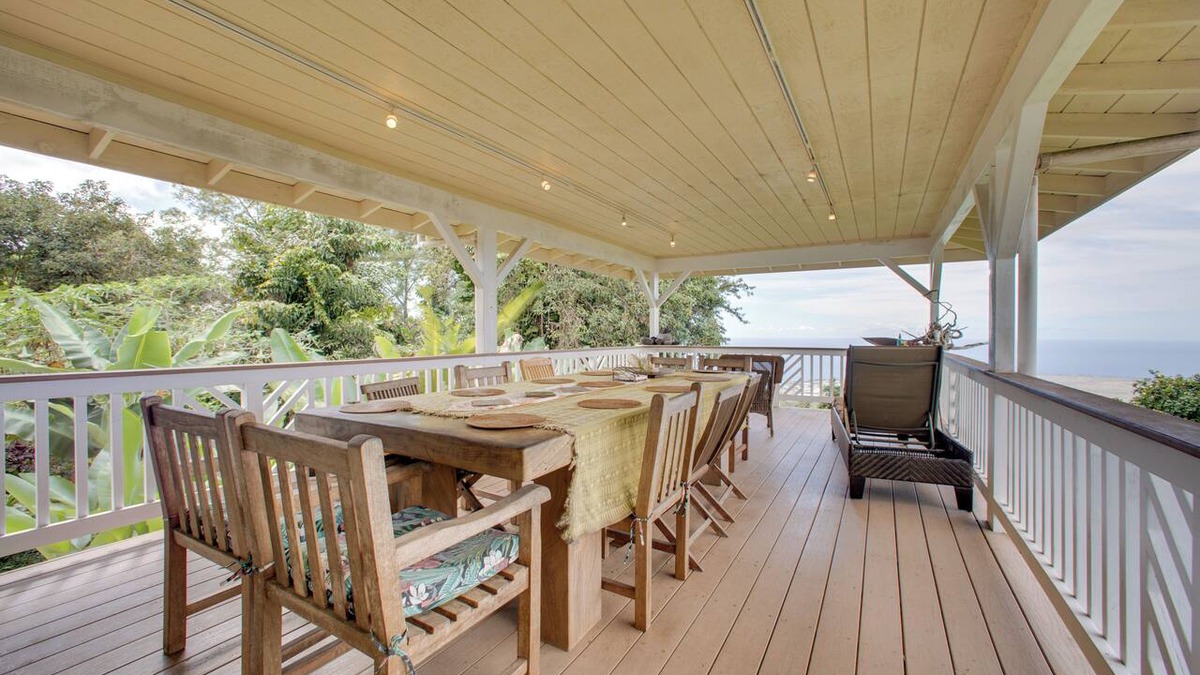 Holualoa House | Ocean-View Group Retreat! 8 Mi to Magic Sands