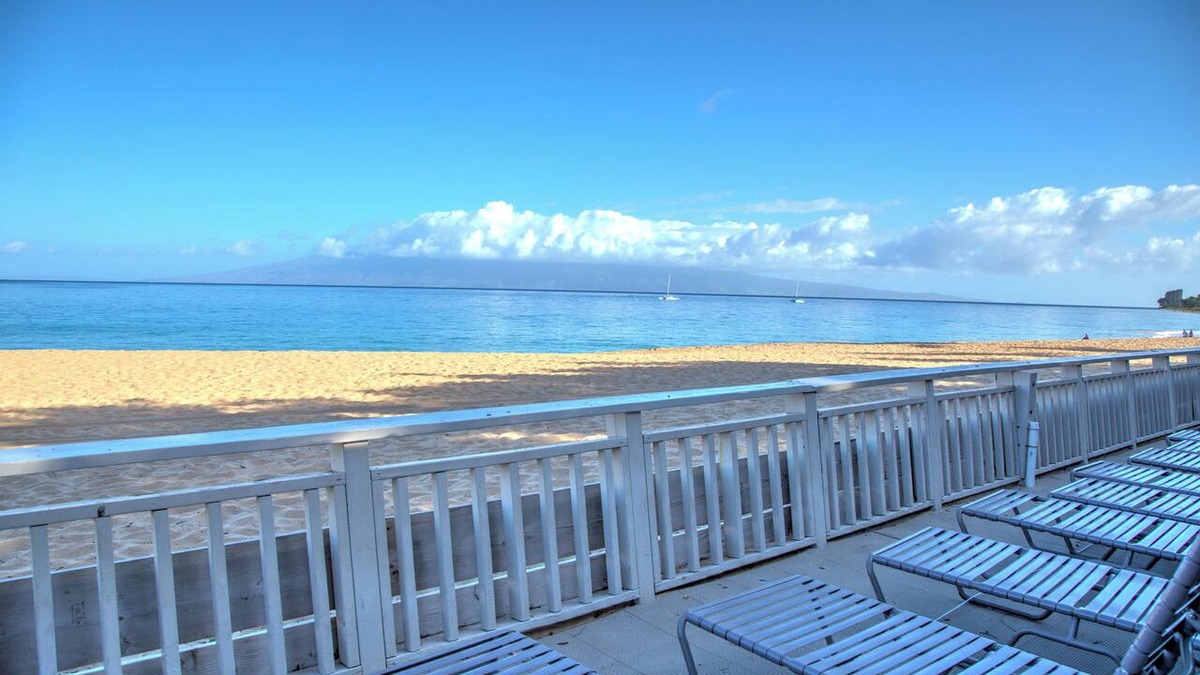 Kaanapali Condo | Ocean View, Kaanapali Golf Course front, Beach Cabana