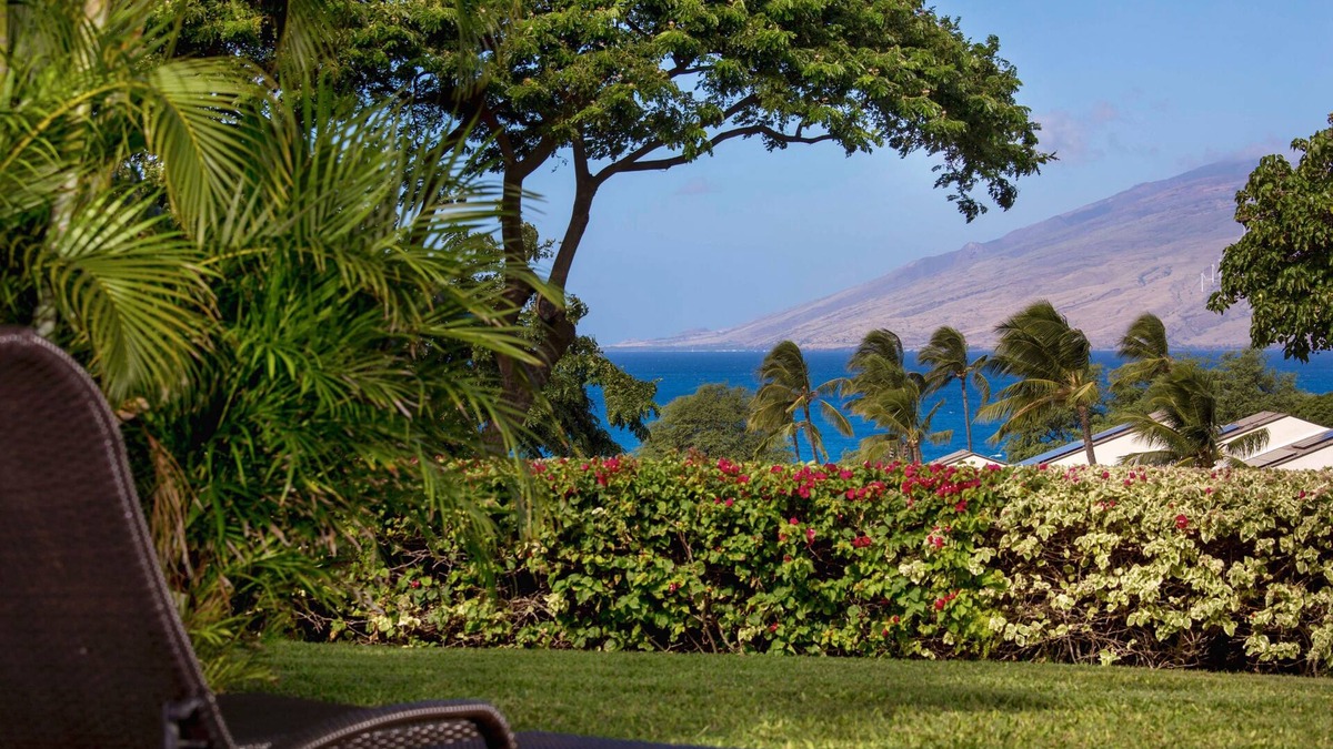 Kihei Condo | Ocean View Maui Condo Right Across from the Beach! 1 of 6 larger MK condos, A/C