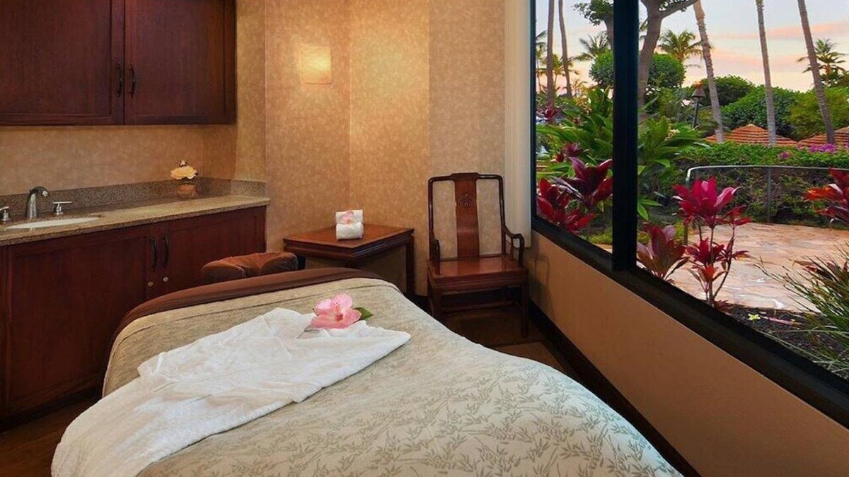 Kaanapali Hotel | Oceanfront 1BR Maui w/Pool & Beach Access