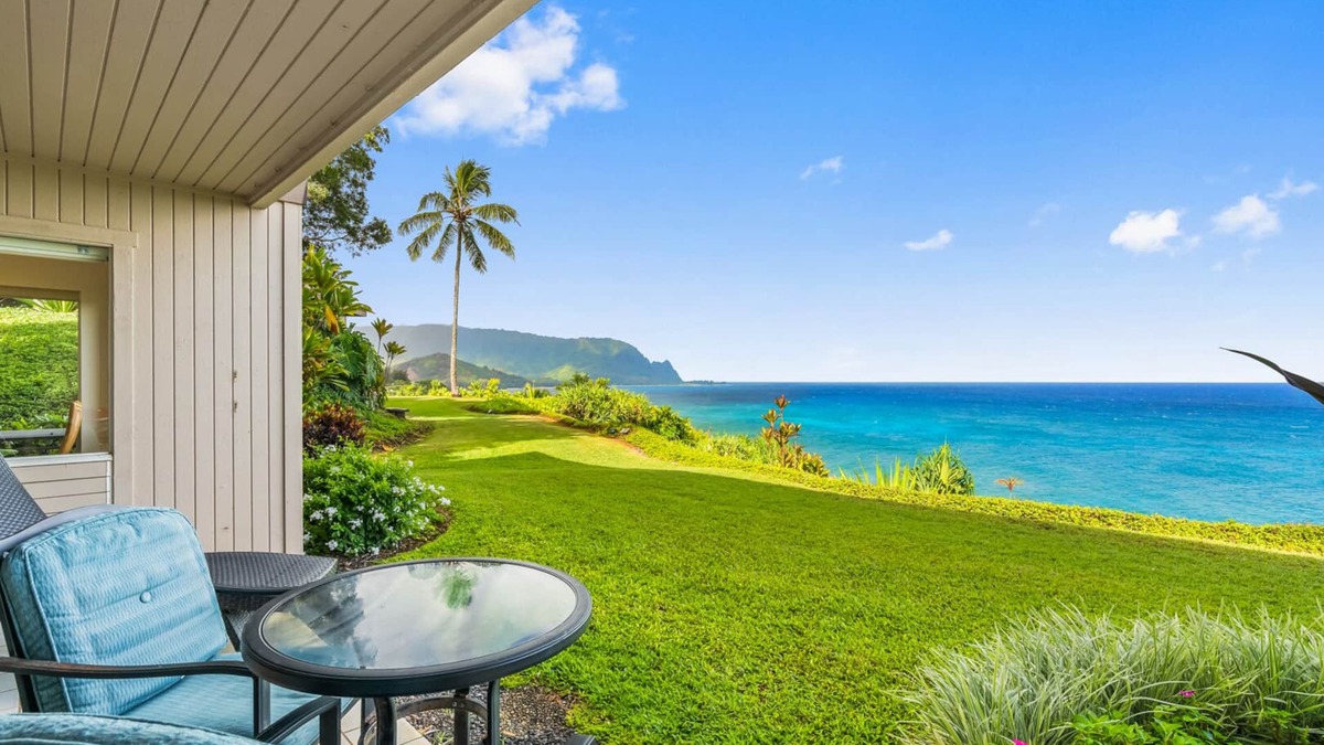 Princeville Condo | Oceanfront Condo in Paradise with Bali Hai Views, Beach Access, & Bedroom A/C
