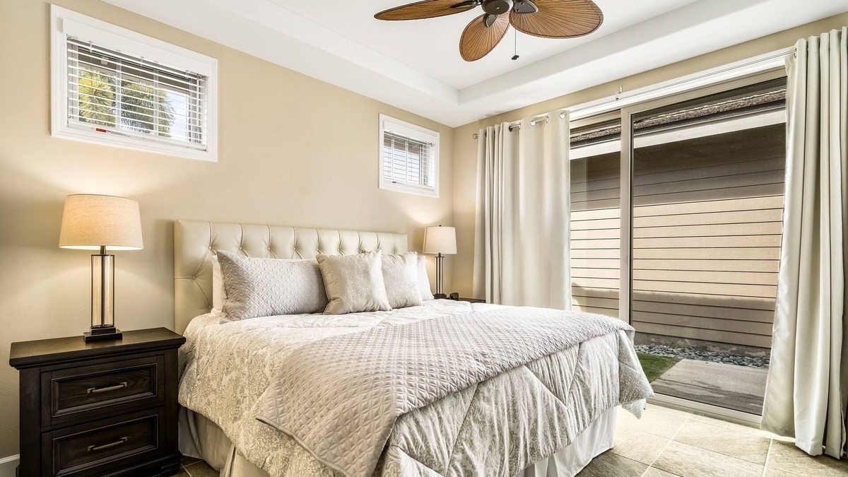 Keauhou House | Oceanfront w/Pool/Spa, Neighboring Golf course homes sleeps 20! Green/Blue Combo