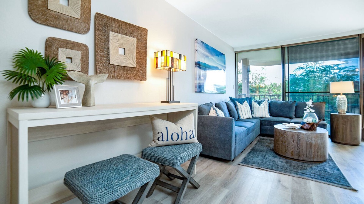 Kihei Condo | Oceanside -Walk to Beach- Modern & Serene- 2BD, 2BA- Kihei Alii Kai-Full Remodel