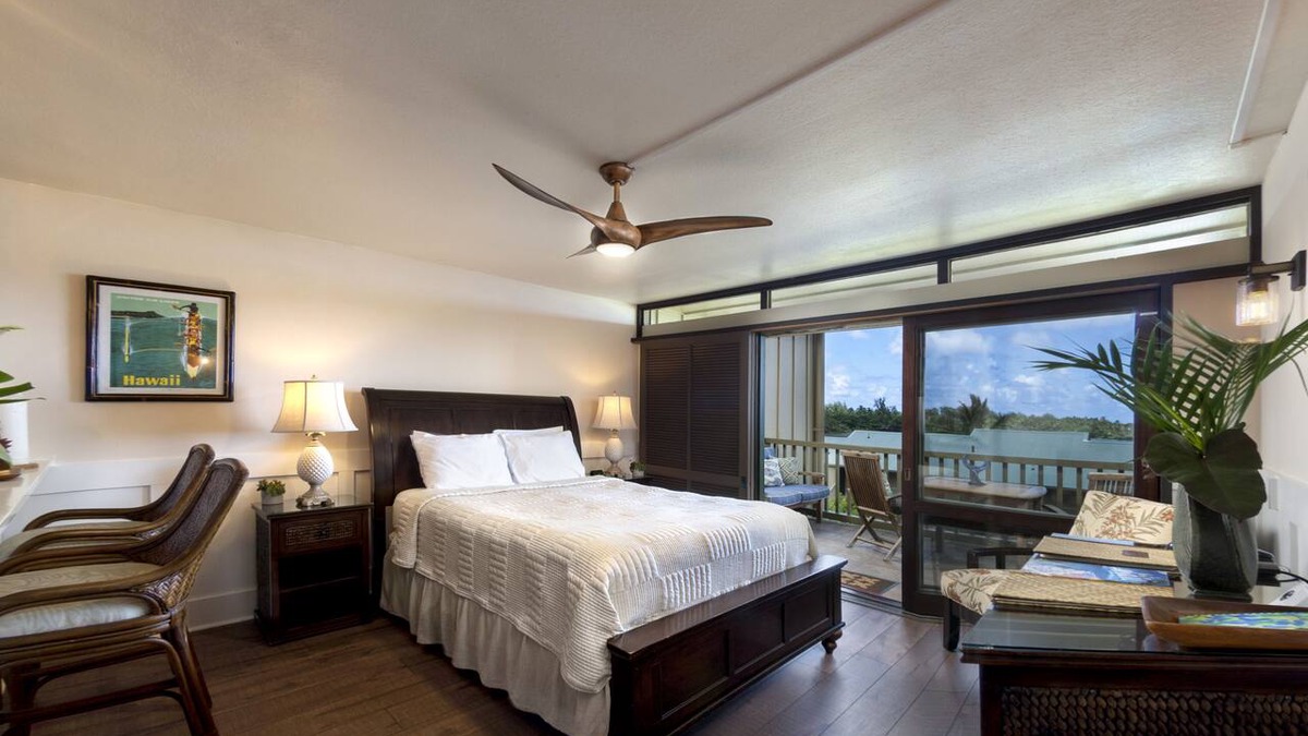 Hana Apartment | Oceanview #105 at Hana Kai Maui - Sweet Studio Unit, Great View and Decor!