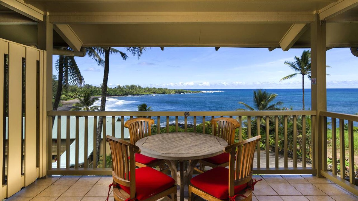 Hana Apartment | Oceanview Hana Kai Maui #202 - Lofted Studio, Panoramic View! 2 Queen Beds!