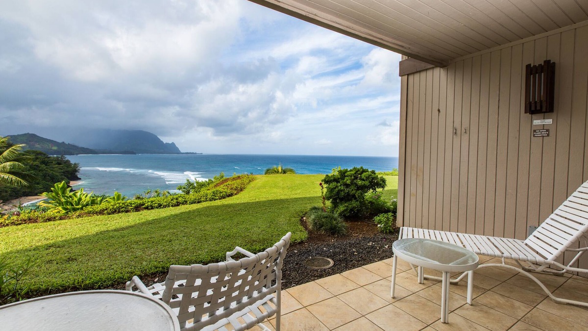 Princeville Condo | Pali Ke Kua 117 offers Mountain and Ocean Views!
