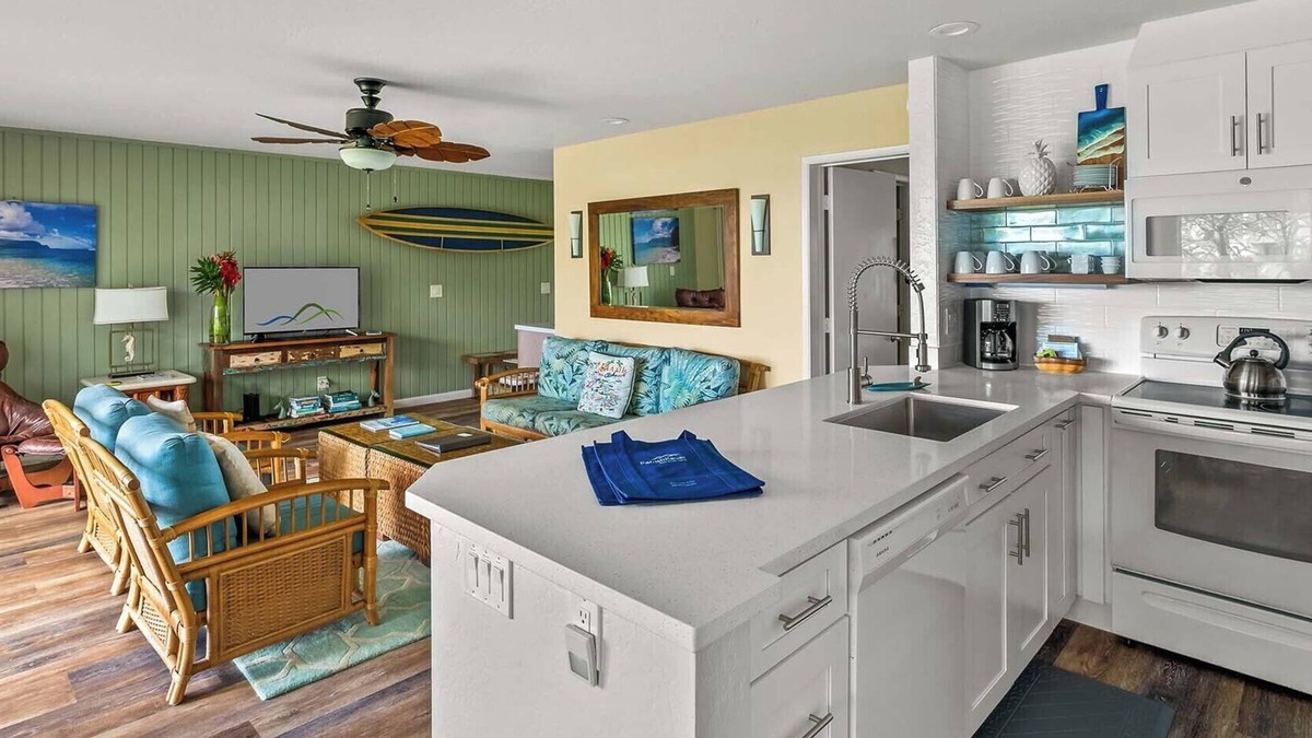 Princeville Condo | Pali Ke Kua 143 By Parrish Kauai - great ocean views in Princeville walk to Hana