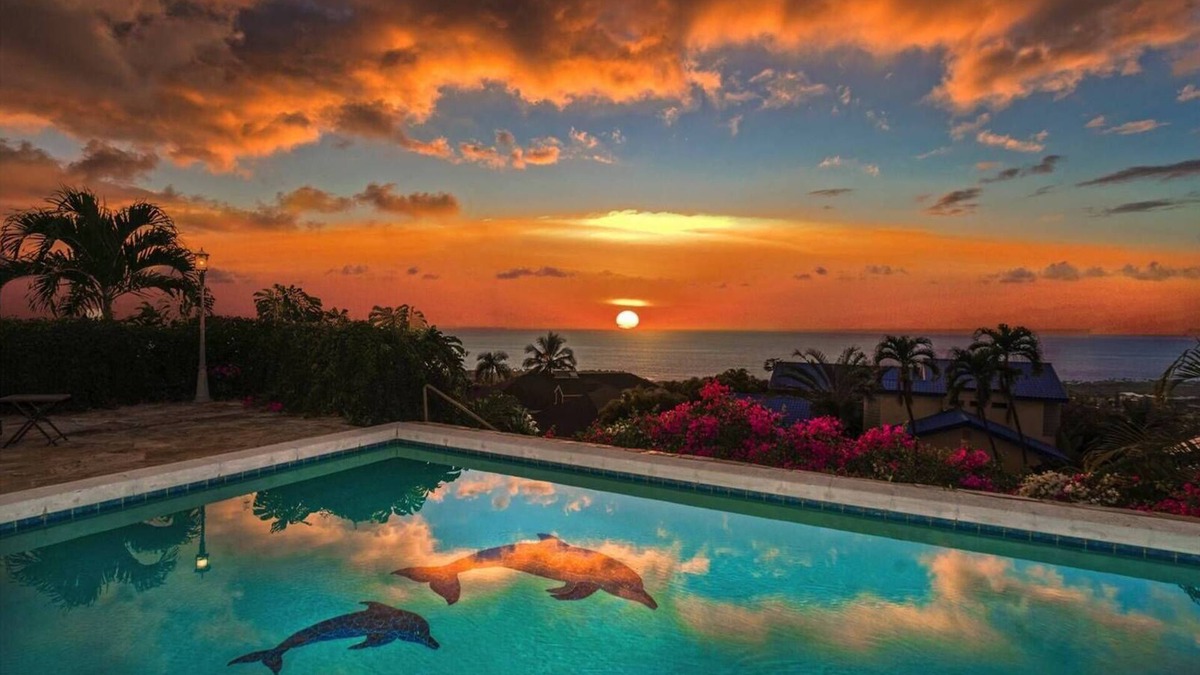 Kailua-Kona House | Panoramic Ocean Views! Luxury Estate - Pool, Hot Tub, Jacuzzi & Air Conditioning