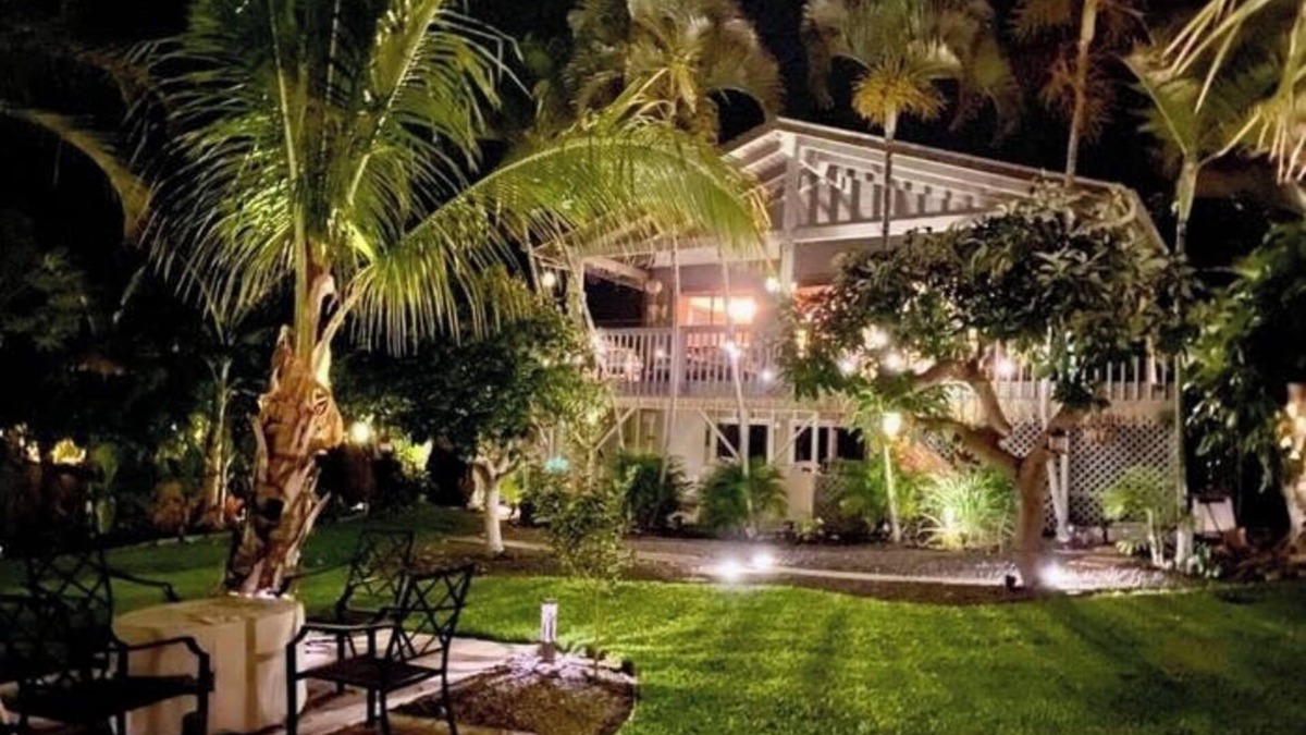 Waikoloa House | Papaya & Palm - A Private Tropical Oasis