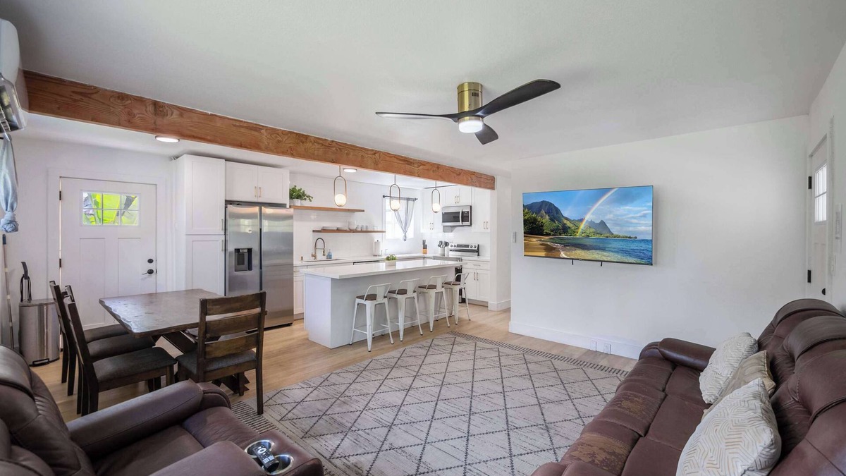 Hauula House | Peaceful Oceanfront Getaway