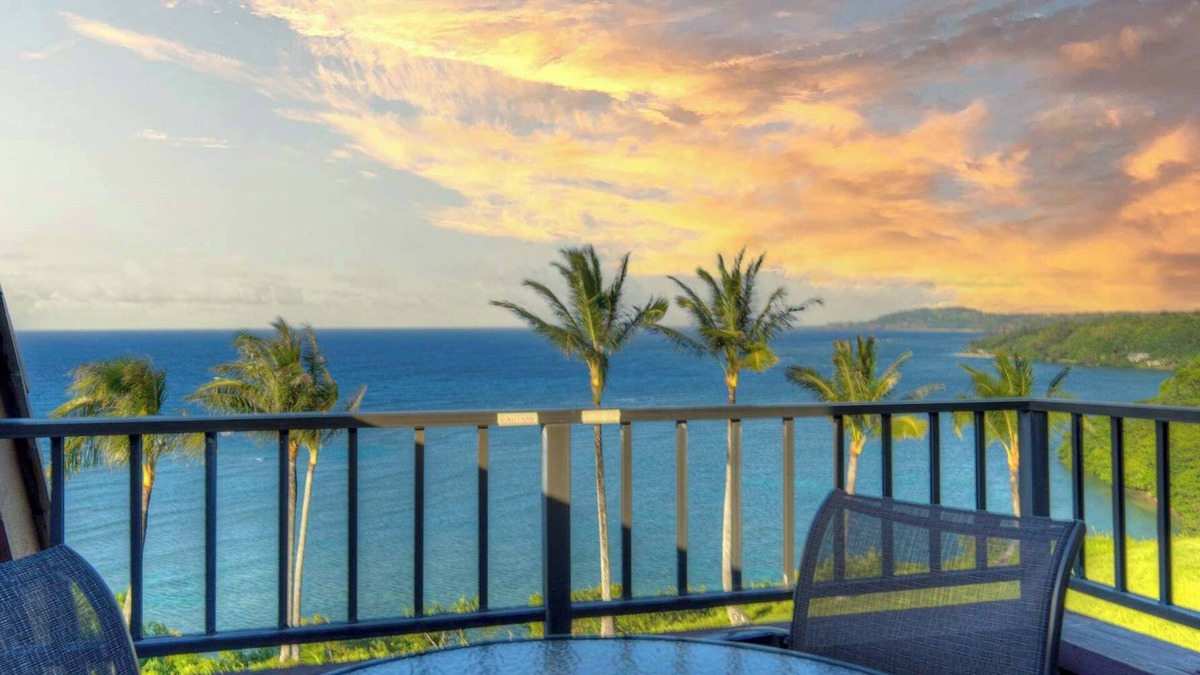 Princeville Apartment | Penthouse Condo with Panoramic Ocean Views!