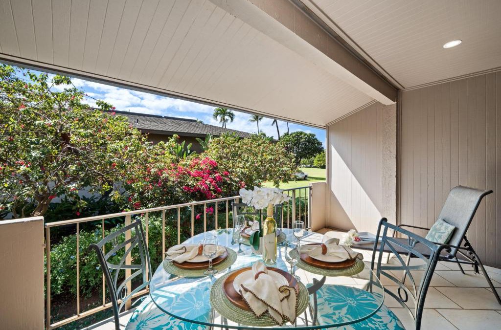 Kaanapali House | Perfect for a romantic getaway for two, Exclusive Beach Cabana-Maui Eldorado J215