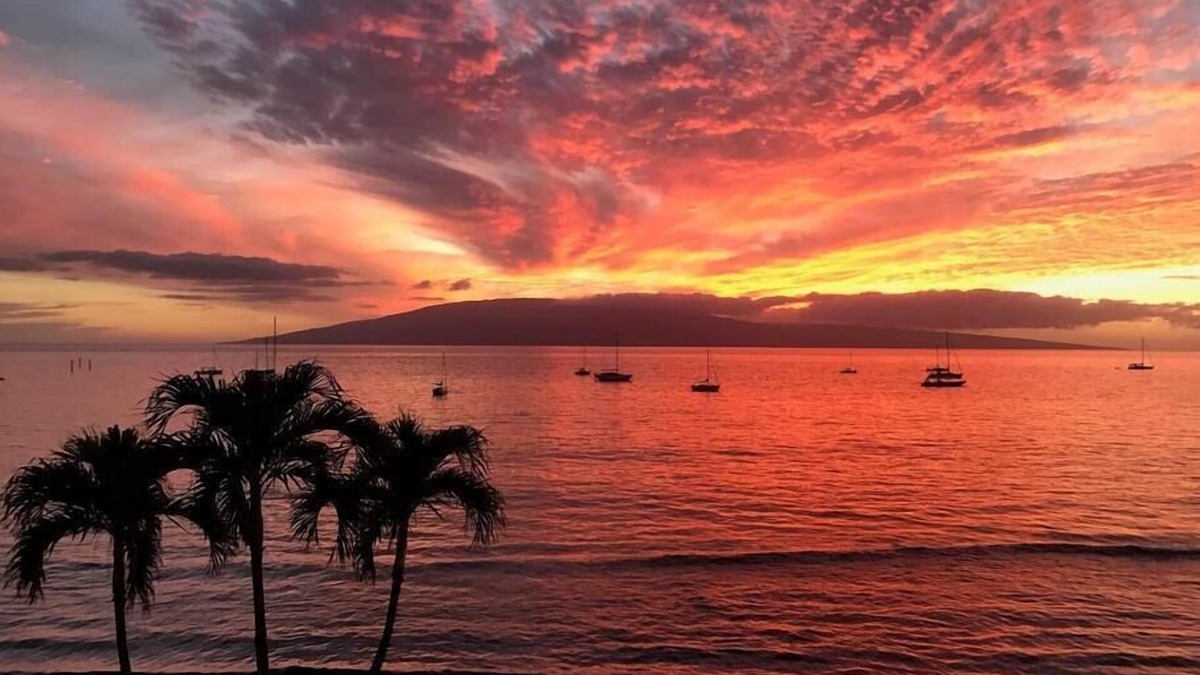 Historic Lahaina Front Street Apartment | Perfect location and Unbelievable Views at Lahaina Roads