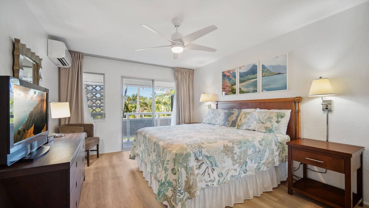 Wailua Condo | Plantation Hale Suites H15, Top Floor, AC, Walk to Beach