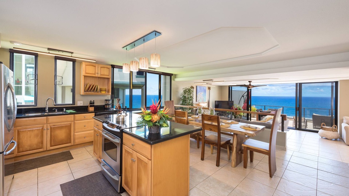 Princeville Condo | Premier Location, Huge Puu Poa Condo Ocean Views, Walk to 2 Beaches, Pool/Tennis