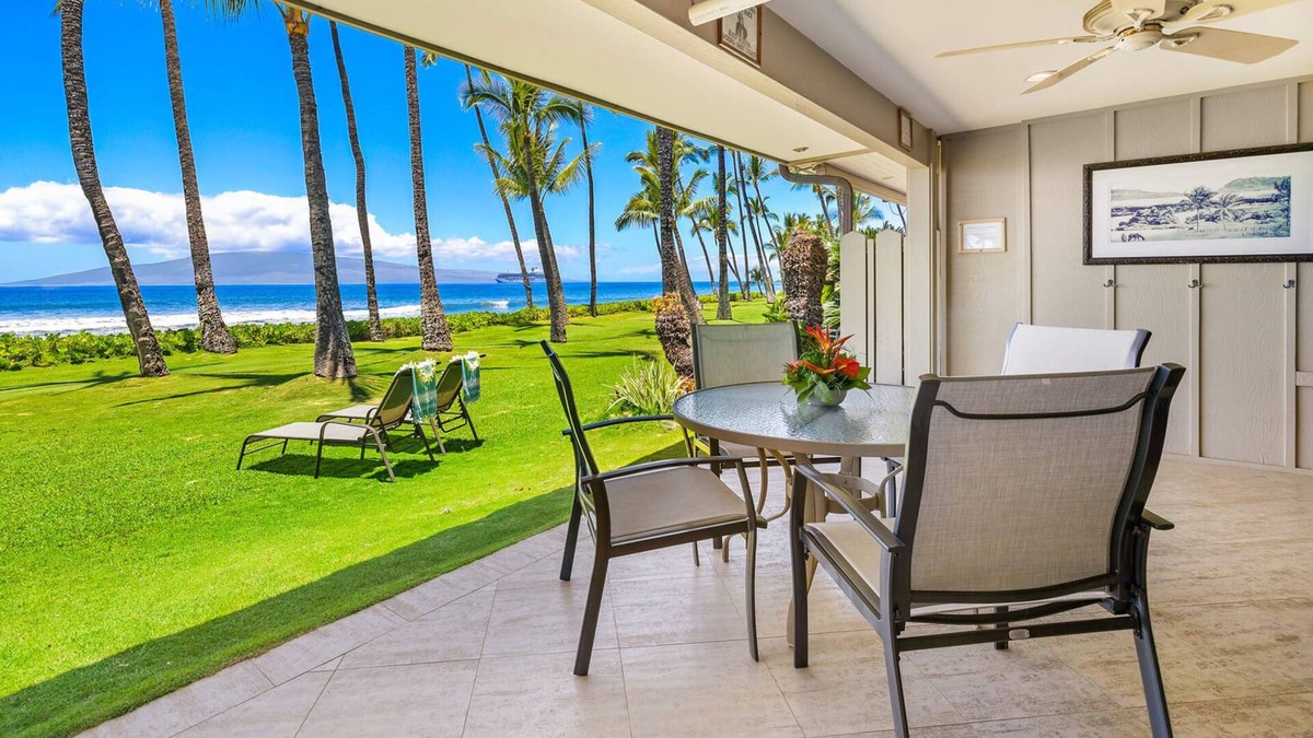 Downtown Lahaina House | Premium Oceanfront 4BR: Gated Community w/Pool