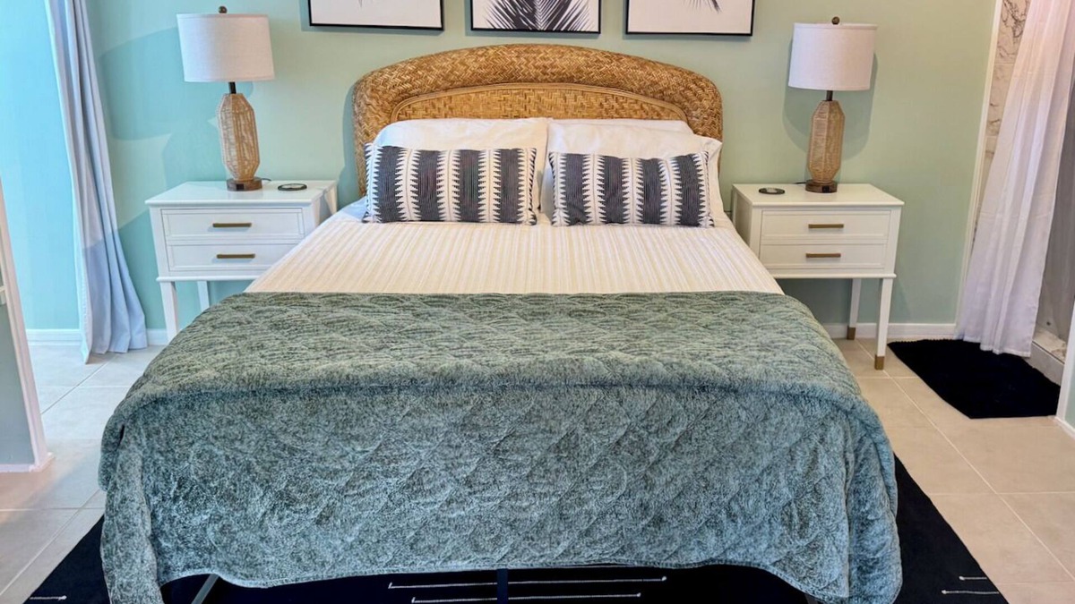 Kahaluu-Keauhou Apartment | Private Kona Guest Suite — Ocean Views & Screened Lanai