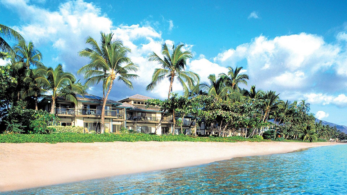 Historic Lahaina Front Street Condo | Puunoa Beach Estates