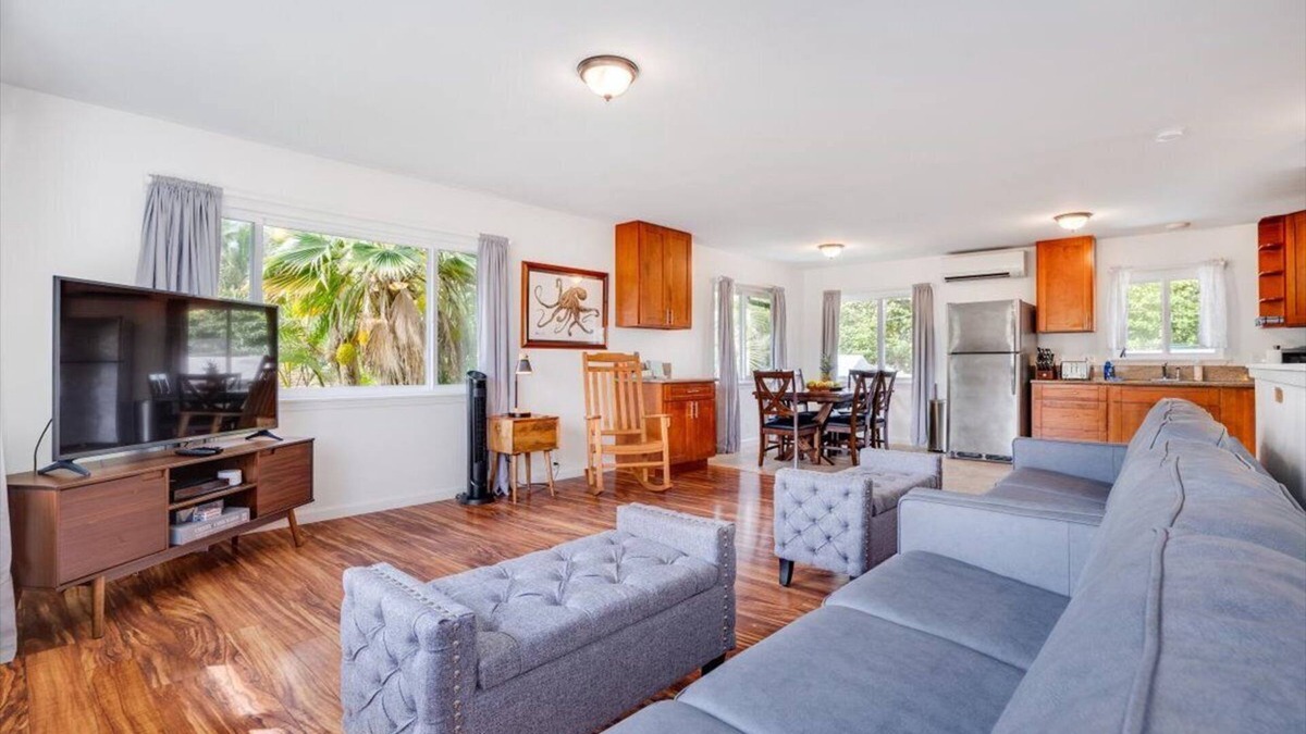 Hauula House | Quiet Hauula Townhome just minutes from beautiful beach