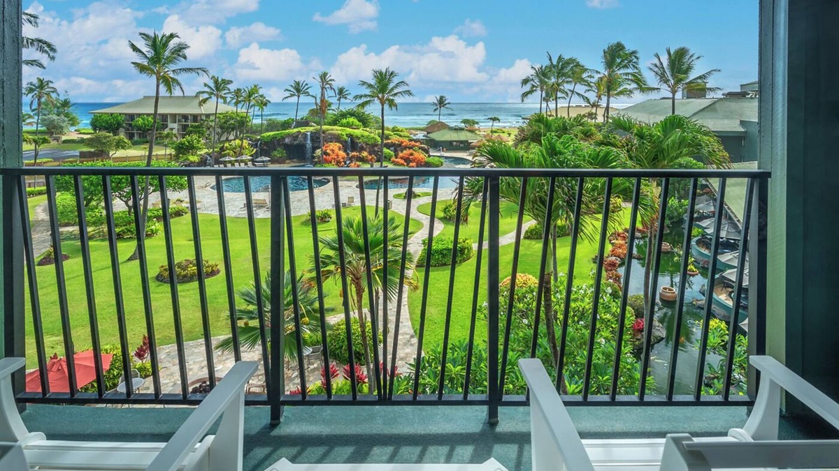 Hanamaulu Hotel | Relax and Rejuvenate at Kauai Beach Resort