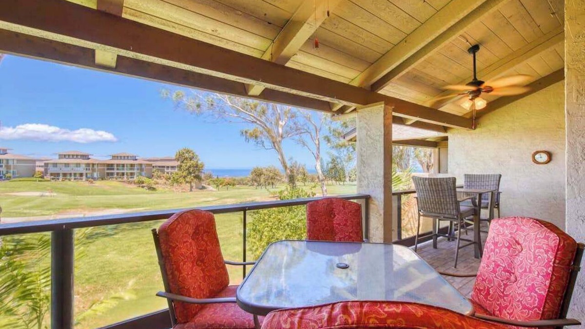 Waikoloa Condo | Relax Golf-Course Side in a Condo with Furnished Lanai & Pool