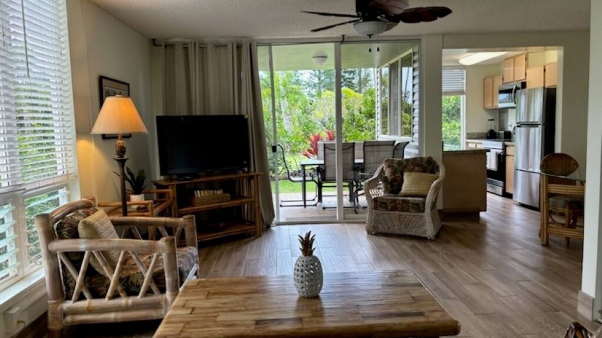 Princeville Condo | Relaxing Tropical Getaway at The Cliffs resort - Sleeps 5