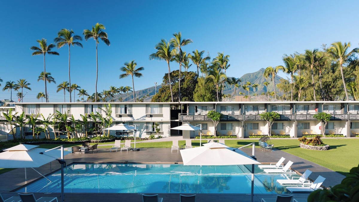 Kahului Hotel | Romantic Maui Escape | Minutes to Maui Nui Botanical Gardens - 1.4 mi | Pool