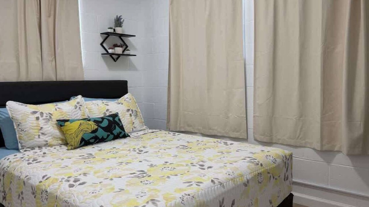 Ala Moana Apartment | Rycroft Residence 1BR Apt with AC & Full Kitchen
