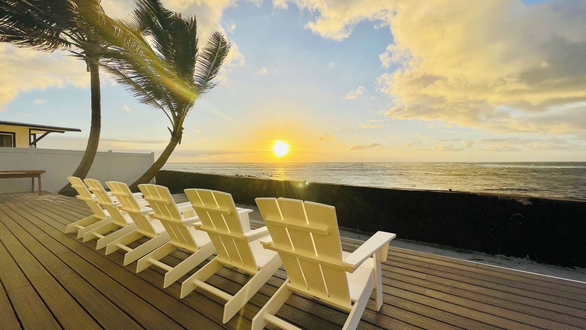 North Shore House | Seabreeze:110' Oceanfront, Majestic Mountain Views, AC, Outdoor Shower, 30 Daysn